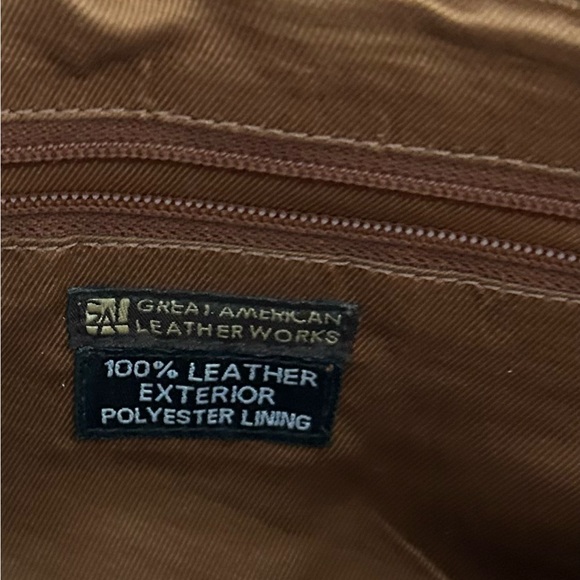 Great American Leather Works Brown Crossbody Purse Zip Pockets - Picture 5 of 12